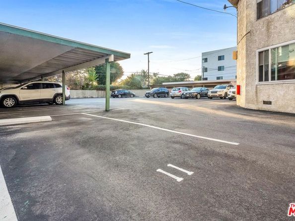 4361 Berryman Avenue 11, Los Angeles CA 90066