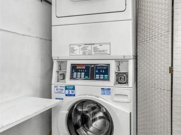 4361 Berryman Avenue 11, Los Angeles CA 90066