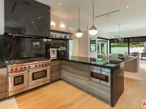 9455 Eden Drive, Beverly Hills CA 90210