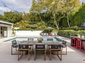 9455 Eden Drive, Beverly Hills CA 90210