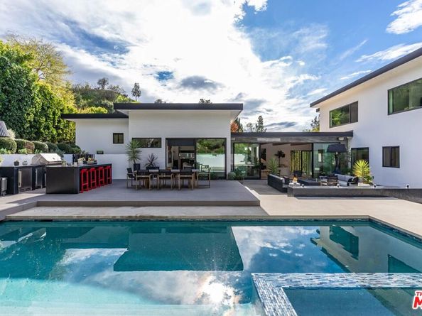 9455 Eden Drive, Beverly Hills CA 90210