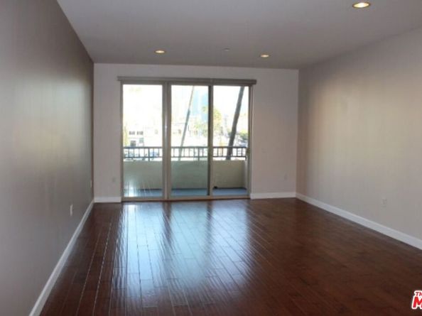 991 Arapahoe Street 508A, Los Angeles CA 90006