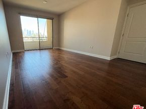 991 Arapahoe Street 508A, Los Angeles CA 90006