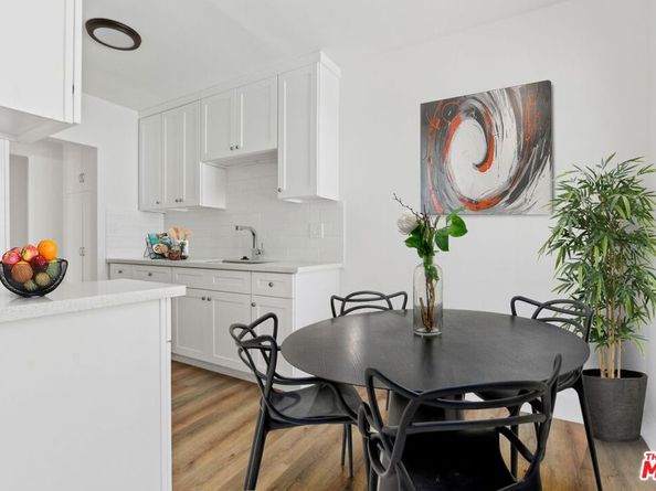 151 S Mountainview Avenue, Los Angeles CA 90057