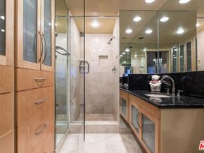 2220 Avenue Of The Stars 1706, Los Angeles CA 90067