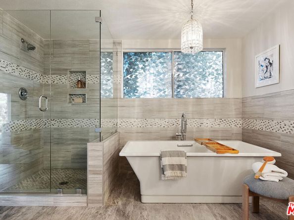 3909 Glenridge Drive, Sherman Oaks CA 91423