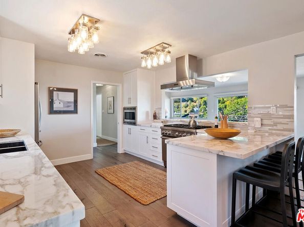 3909 Glenridge Drive, Sherman Oaks CA 91423