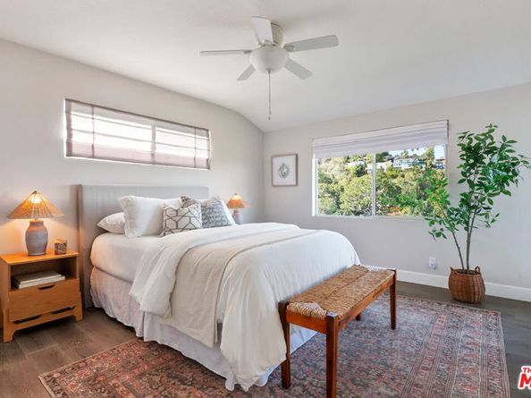 3909 Glenridge Drive, Sherman Oaks CA 91423