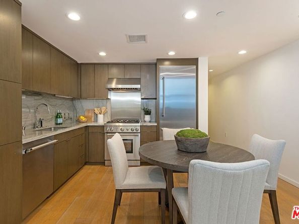 1705 Ocean Ave 107, Santa Monica CA 90401