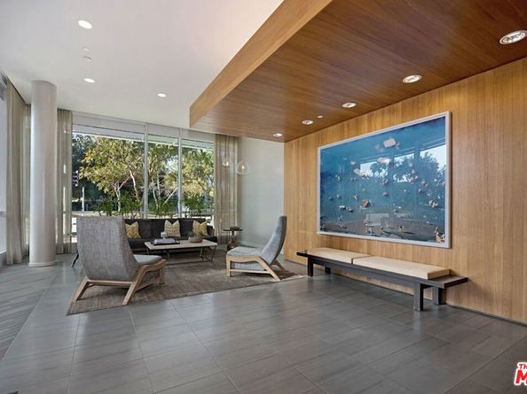 1705 Ocean Ave 107, Santa Monica CA 90401