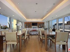 1705 Ocean Ave 107, Santa Monica CA 90401