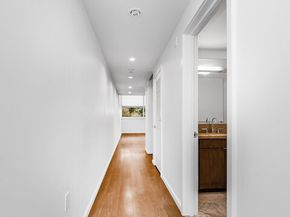 1705 Ocean Ave 107, Santa Monica CA 90401