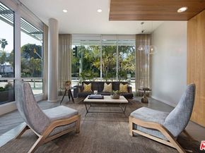 1705 Ocean Ave 107, Santa Monica CA 90401