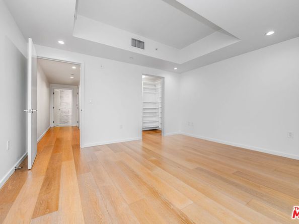 1705 Ocean Ave 107, Santa Monica CA 90401