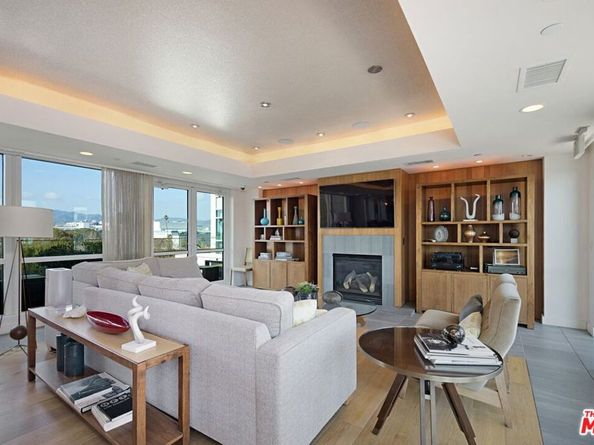 1705 Ocean Ave 107, Santa Monica CA 90401