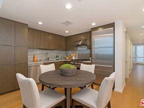 1705 Ocean Ave 107, Santa Monica CA 90401