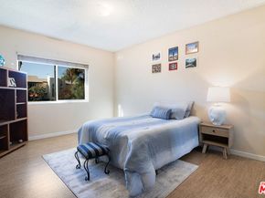 5252 Coldwater Canyon Avenue 214, Sherman Oaks CA 91401