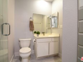 5252 Coldwater Canyon Avenue 214, Sherman Oaks CA 91401