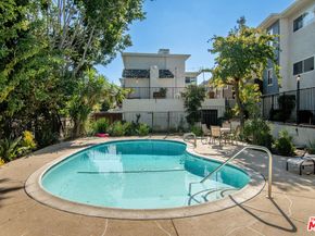5252 Coldwater Canyon Avenue 214, Sherman Oaks CA 91401