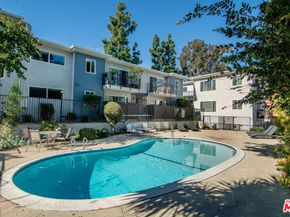 5252 Coldwater Canyon Avenue 214, Sherman Oaks CA 91401