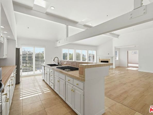 31763 Cottontail Lane, Malibu CA 90265