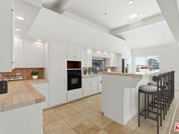 31763 Cottontail Lane, Malibu CA 90265