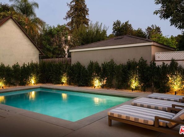12030 Pacoima Court, Studio City CA 91604