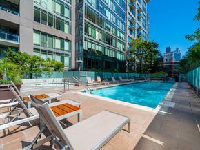 1111 S Grand Avenue 605, Los Angeles CA 90015