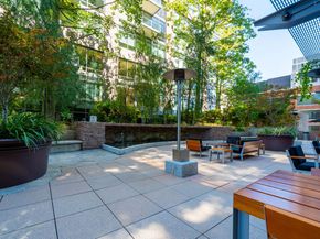 1111 S Grand Avenue 605, Los Angeles CA 90015