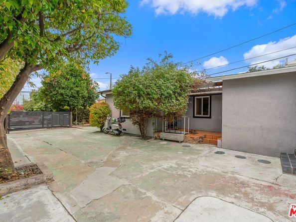 4511 Brunswick Avenue, Los Angeles CA 90039