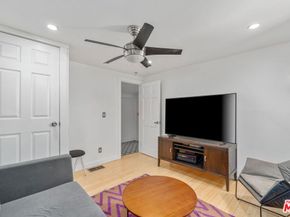 4511 Brunswick Avenue, Los Angeles CA 90039