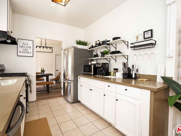 1277 W West Boulevard, Los Angeles CA 90019