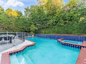 5196 Brian Lane, Encino CA 91436