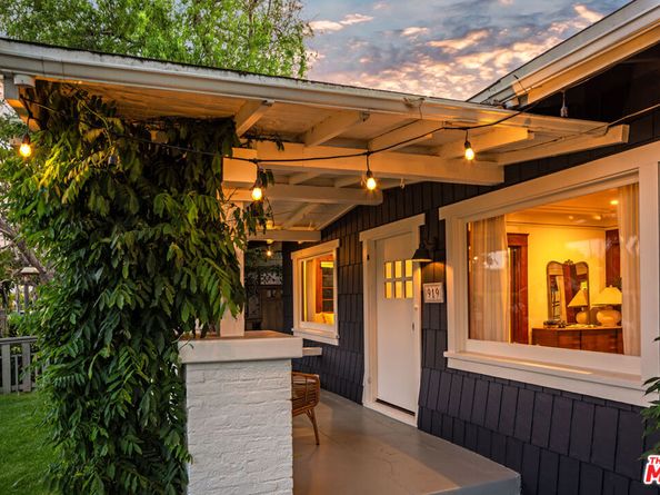 919 Venezia Avenue, Venice CA 90291