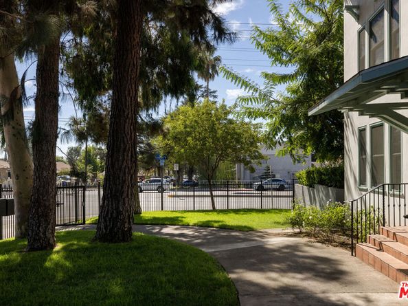 2191 El Sereno Avenue, Altadena CA 91001