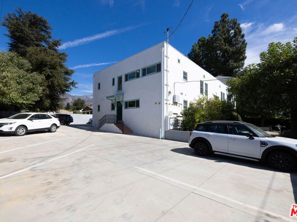 2191 El Sereno Avenue, Altadena CA 91001