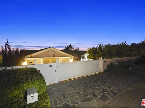 7335 Birdview Avenue, Malibu CA 90265