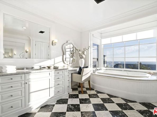 7335 Birdview Avenue, Malibu CA 90265