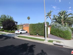 1807 Cochran Place, Los Angeles CA 90019