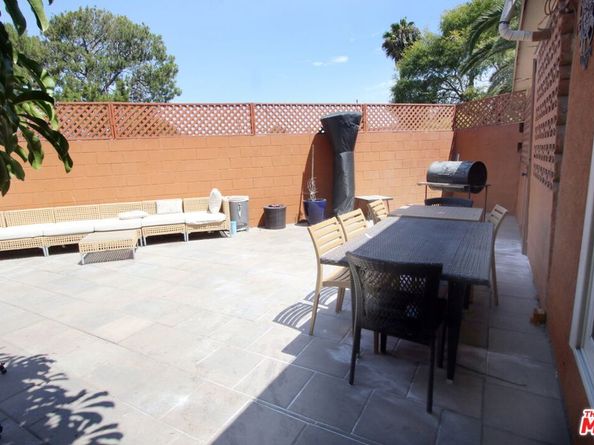 1807 Cochran Place, Los Angeles CA 90019