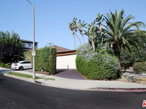 1807 Cochran Place, Los Angeles CA 90019