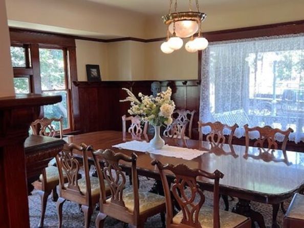 1340 Carroll Avenue, Los Angeles CA 90026