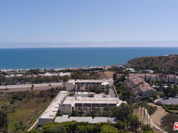 23901 Civic Center Way B137, Malibu CA 90265