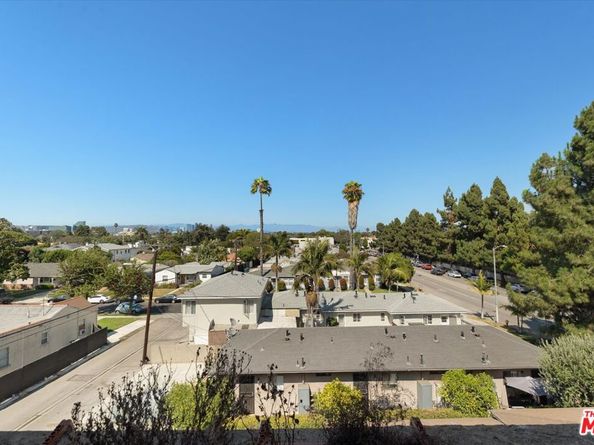 12321 Ocean Park Boulevard 17, Los Angeles CA 90064