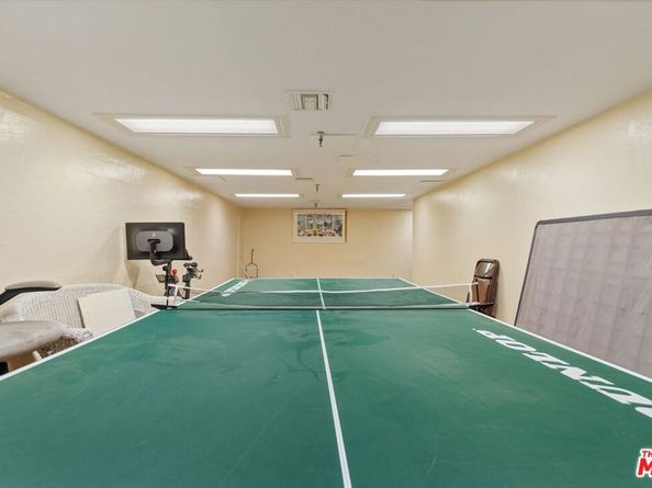 12321 Ocean Park Boulevard 17, Los Angeles CA 90064