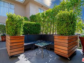 1342 N Crescent Heights Boulevard 2, West Hollywood CA 90046