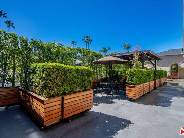 1342 N Crescent Heights Boulevard 2, West Hollywood CA 90046