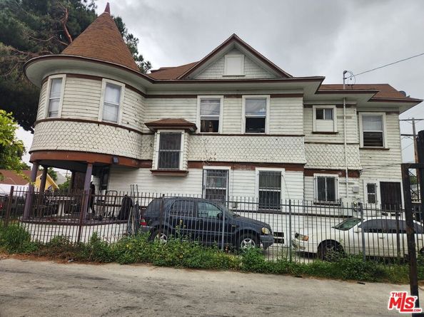 626 E 54th Street, Los Angeles CA 90011