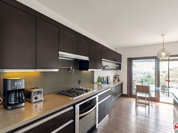 3006 Vista Crest Drive, Los Angeles CA 90068