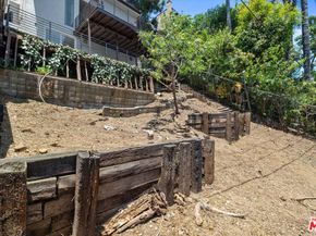 3006 Vista Crest Drive, Los Angeles CA 90068